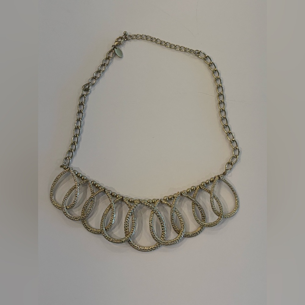 Elegant Gold Tone Teardrop Statement Necklace Chunky Fashion Jewelry. - Picture 3 of 5